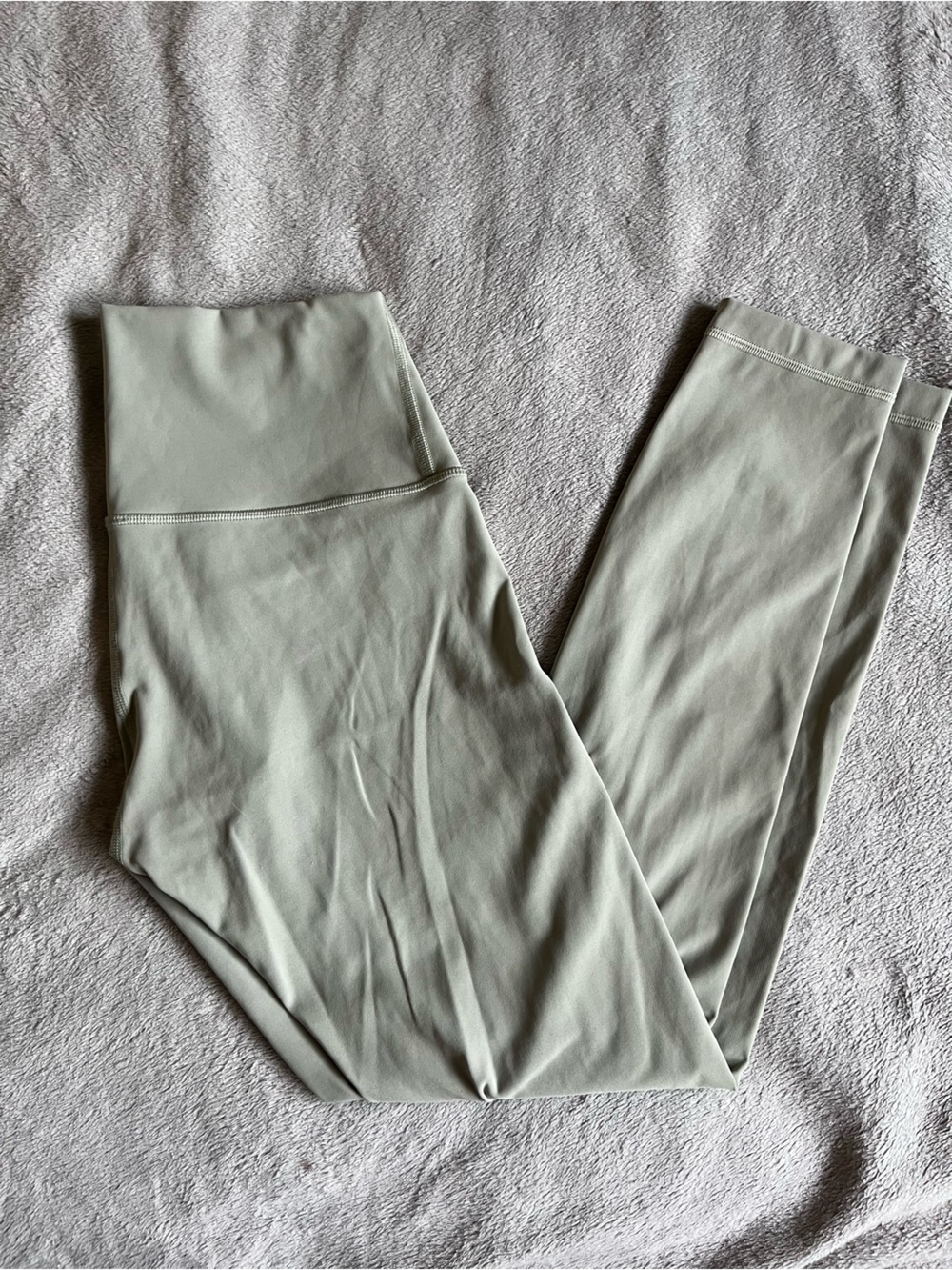 Lululemon Wunder Under High-Rise Leggings 25" FullOn Luxtreme size 6 in Sea Moss
